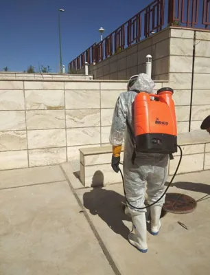 سم پاشی شاهین شهر