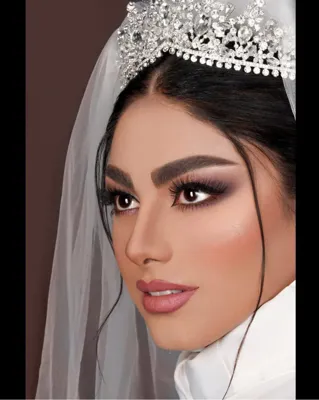 میکاپ حرفه ای عروس در شهرکرد