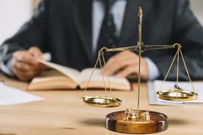 بهترین وکیل پایه یک دادگستری در تهران