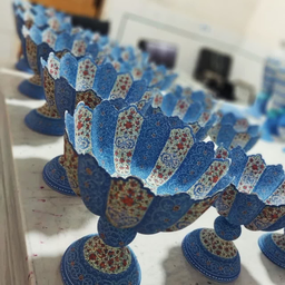 نقاشی ظروف مینا کاری دراصفهان