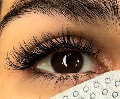 اکستنشن کلاسیک مژه