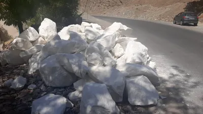 سنگ لاشه برای محوطه‌سازی