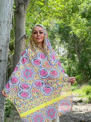 خرید شال و روسری در اصفهان