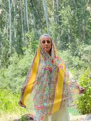 فروش روسری و شال اصفهان