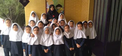 روز معلم در کنار دخترای مهربونم،بعضی از این فندق ها دیگه ایران نیستن 😭