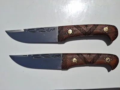 چاقوی شکاری خمیده دسته چوبی