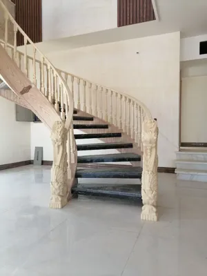 اجرای پله پیچ چوبی و فلزی در اصفهان&nbsp;