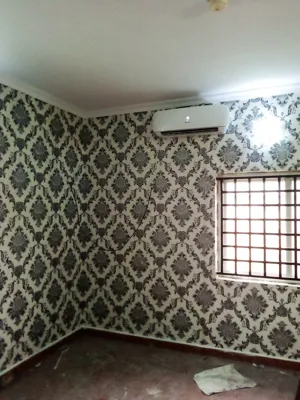 نصاب کاغذ دیواری ارزان در اصفهان