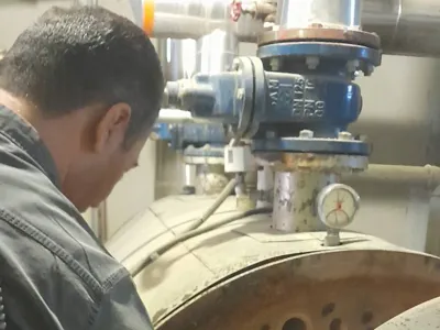 ضخامت سنجی مخازن تحت فشار