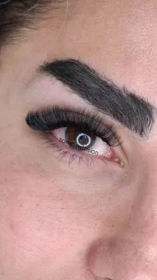 اکستنشن مژه با قیمت مناسب در اصفهان
