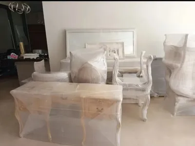 بستهبندی وسایل سالن زیبایی برای اسباب کشی