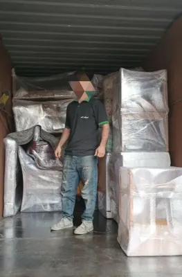 حمل اثاثیه منزل در کرج توسط کارگران اسباب چی کرج