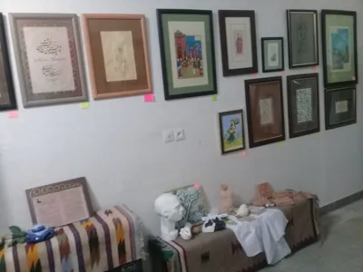 نمایشگاه رنگ باران
