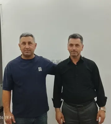  پیمانکاری اباذر و محرم نوجامه در حوزه قیر کاری ، آسفالت ،نصب ایزوگام  ، کارشناس خرید و فروش قیر و ایزوگام با بیش از 25 سال سابقه کار