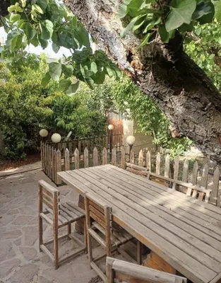 خرید باغچه در ملارد