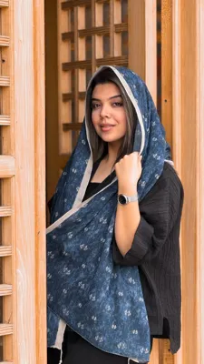 شال و روسری تیتو