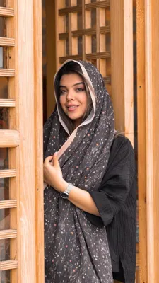شال و روسری تیتو