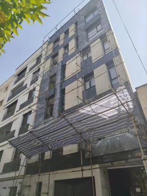 داربست فلزی در غرب تهران