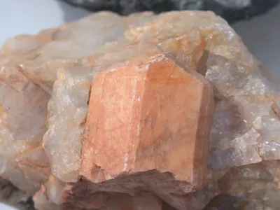 سنگ سیلیس در زنجان