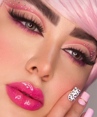 میکاپ زیبا لاکچری