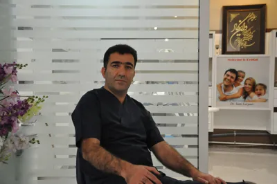 سام لریائی نژاد