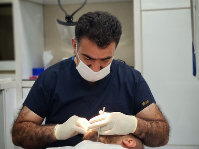 سام لریائی نژاد