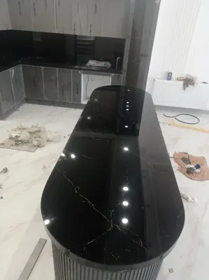 سنگ کورین مشکی