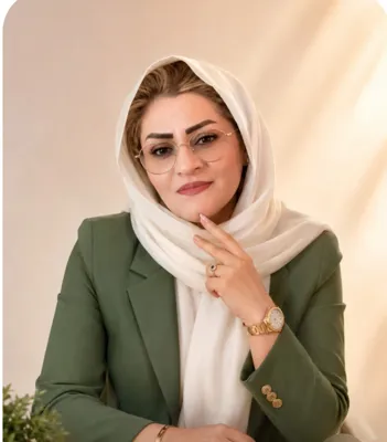 زهرا ظفری