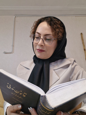 سیمین علمدار