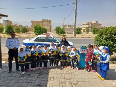 مهدکودک و پیش دبستانی نیک فسا