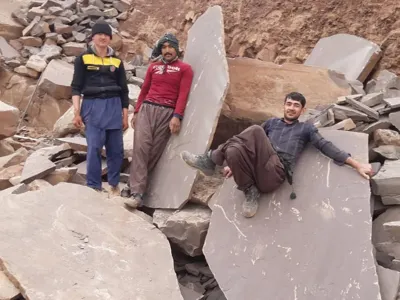 سنگ لاشه طبیعی