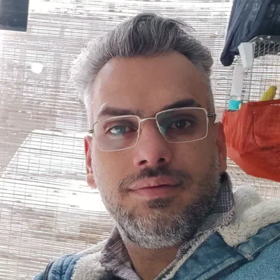 محسن کریمی