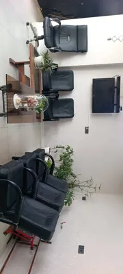 مشاور املاک جهانبین