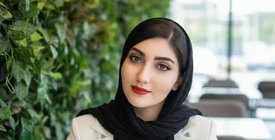 ثریا درستکار
