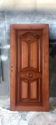 رنگ درب چوبی وقدیمی