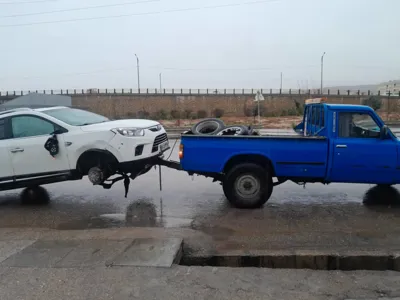 یدک کش شاهچراغ