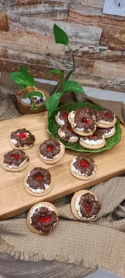 🍰شیرینکده ارغوان🧁