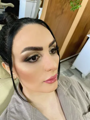 فاطمه نوری بیرق


