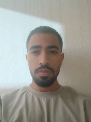 آرش خاکسار