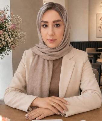 فاطمه زادمکاری 