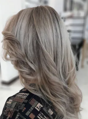 ندا طرفی زاده