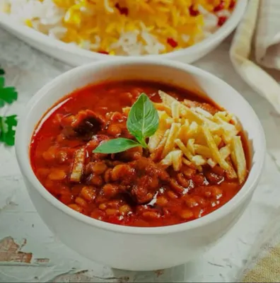 چلو خورشت قیمه_1850000 ریال
توضیحات : خورشت 250 گرم_ برنج 380 گرم