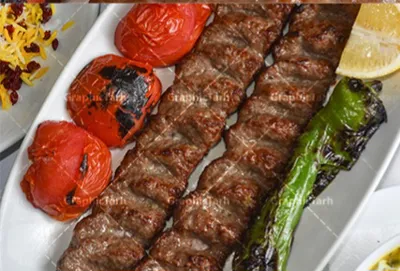 کباب کوبیده_1700000 ریال
توضیحات : دوسیخ کوبیده گوشت هرسیخ 95 گرم_گوجه_نان چرب_دورچین کامل